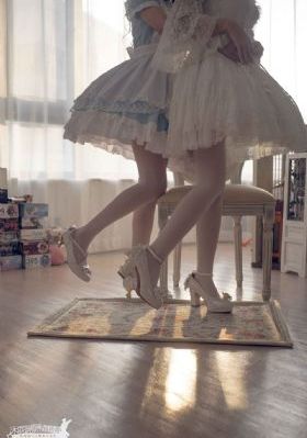 亚洲美女成人入口_在线电影免费观看