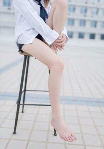 美女免费裸体视频直播_超清免费观看韩国